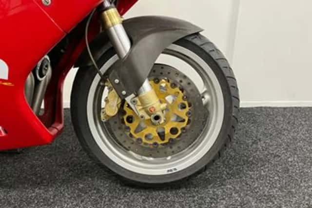 Bimota YB9 SRI (1996) thumbnail 5