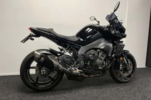 Yamaha MT-10 (2023) thumbnail 4