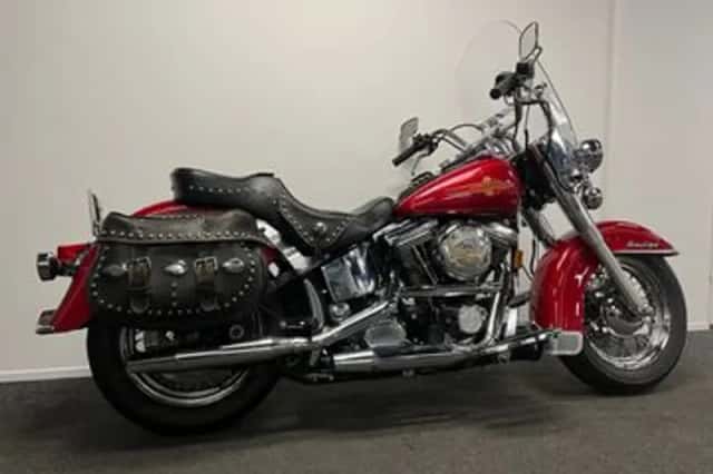 Harley-Davidson Heritage Softail Classic (1994) thumbnail 5