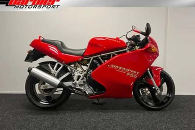 Ducati 750 SS (1993) thumbnail 1