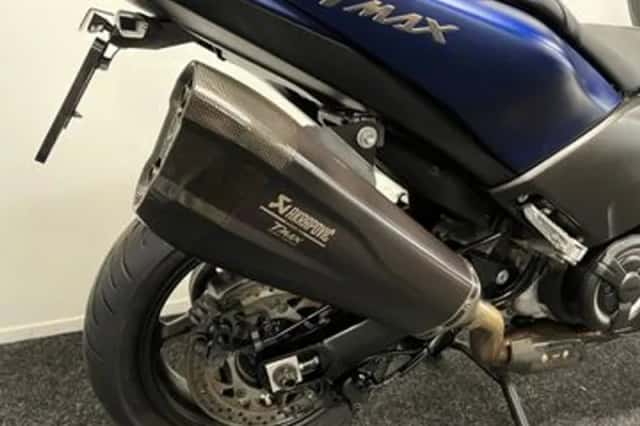 Yamaha Tmax SX (2020) thumbnail 3