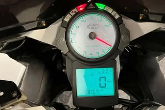 Ducati 749 Dark (2005) thumbnail 2