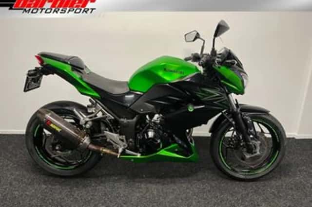 Kawasaki Z300 (2016) thumbnail 1