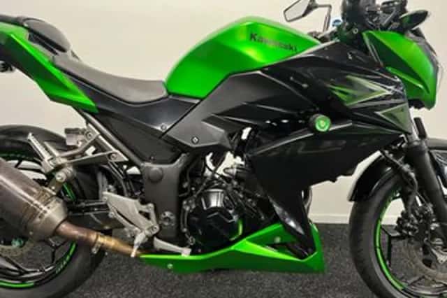 Kawasaki Z300 (2016) thumbnail 6