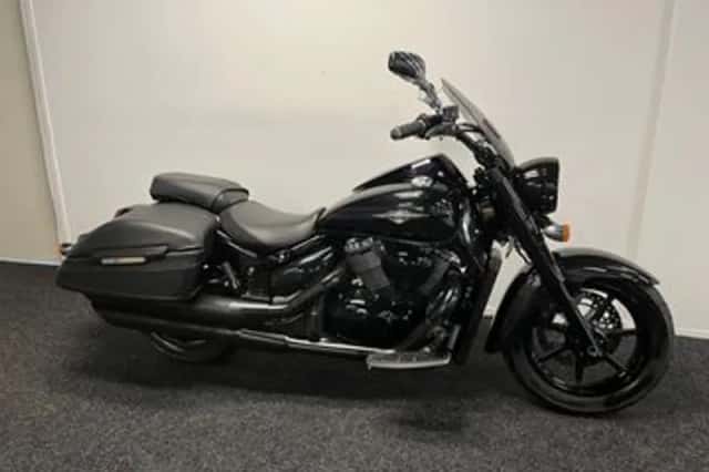 Suzuki Intruder C 1500 BT (2013) thumbnail 3