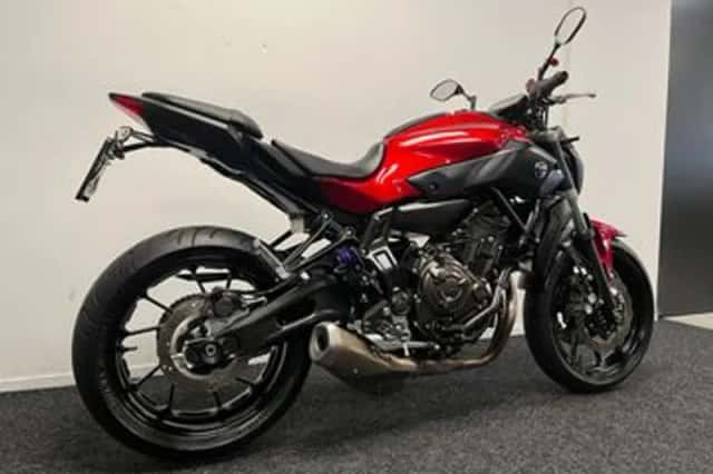 Yamaha MT-07 (2016) thumbnail 5