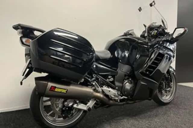 Kawasaki GTR 1400 (2008) thumbnail 5