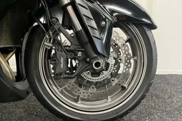 Kawasaki GTR 1400 (2008) thumbnail 6