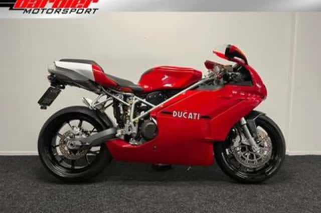 Ducati 749 (2004) thumbnail 1