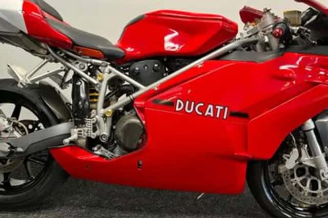Ducati 749 (2004) thumbnail 5