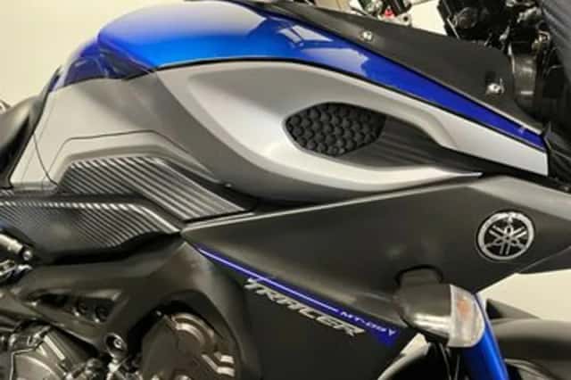 Yamaha Tracer 900 (2016) thumbnail 4