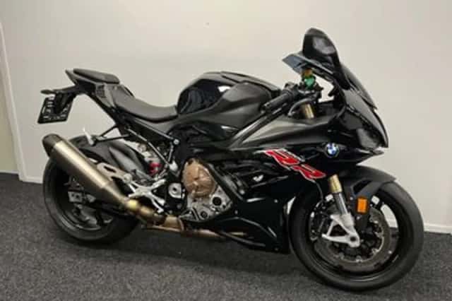 BMW S 1000 RR (2022) thumbnail 3