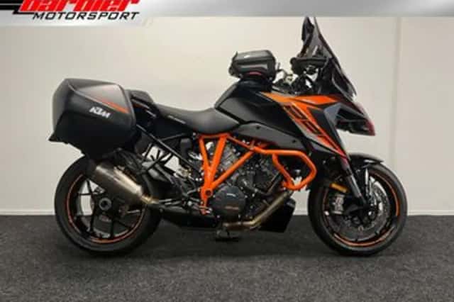 KTM 1290 Super Duke (2019) thumbnail 1