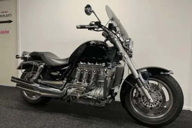 Triumph Rocket III (2004) thumbnail 4
