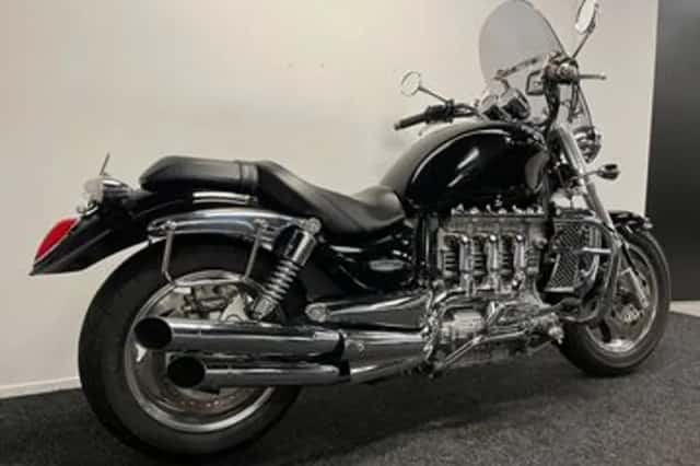 Triumph Rocket III (2004) thumbnail 5