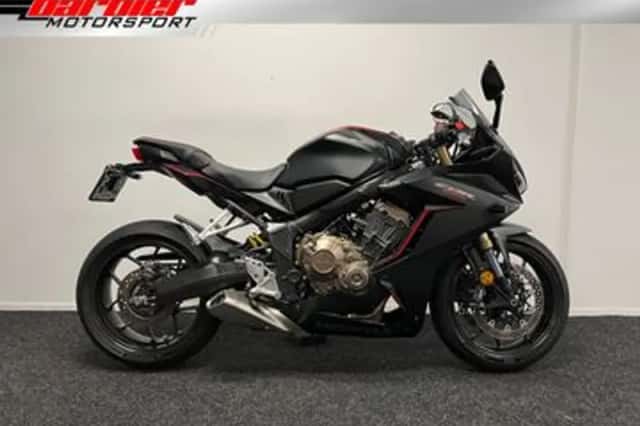 Honda CBR650R (2019) thumbnail 1