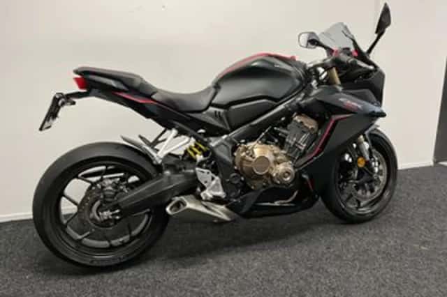 Honda CBR650R (2019) thumbnail 5