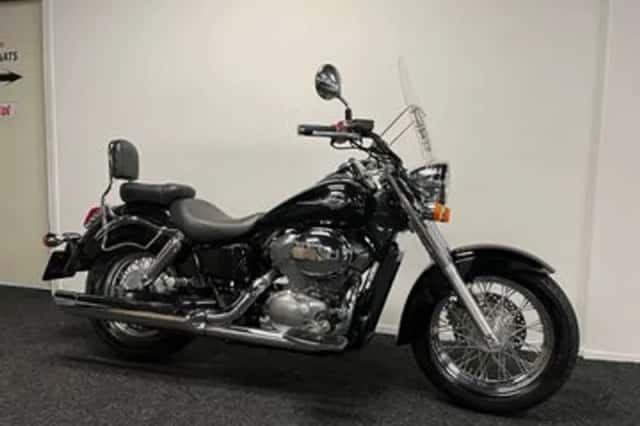 Honda VT 750C2 Shadow (1999) thumbnail 4