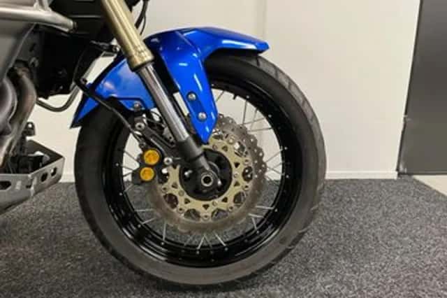 Yamaha XT 1200 Z Super Tenere (2011) thumbnail 6