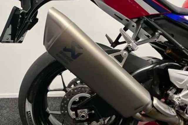 Honda CBR1000RR R Fireblade SP (2020) thumbnail 3