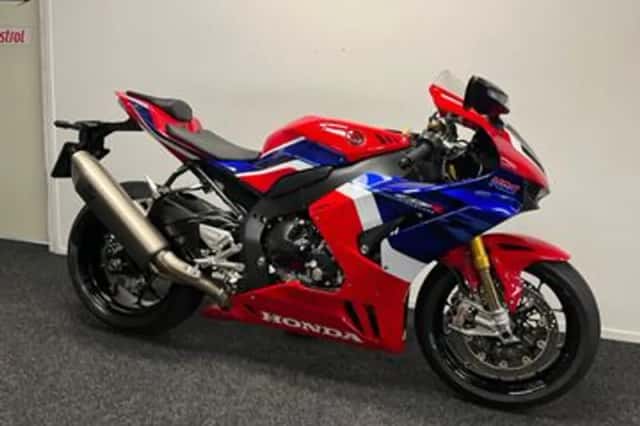 Honda CBR1000RR R Fireblade SP (2020) thumbnail 4