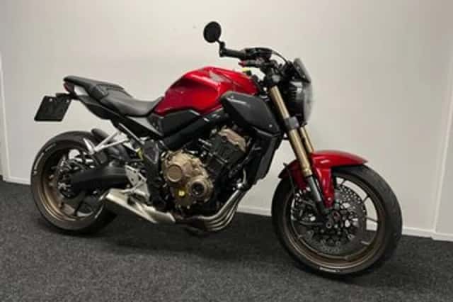 Honda CB650R (2021) thumbnail 4
