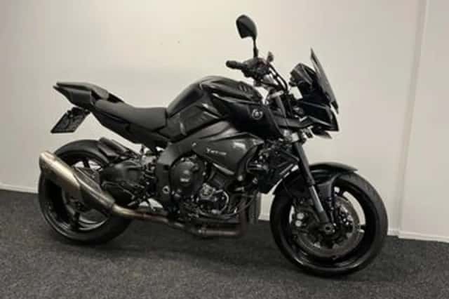 Yamaha MT-10 (2017) thumbnail 5