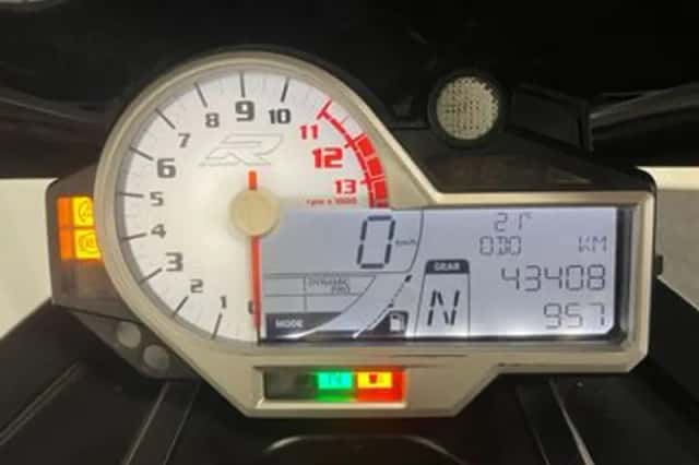 BMW S 1000 R (2016) thumbnail 2