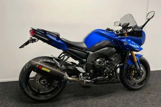Yamaha FZ8 Fazer (2010) thumbnail 4