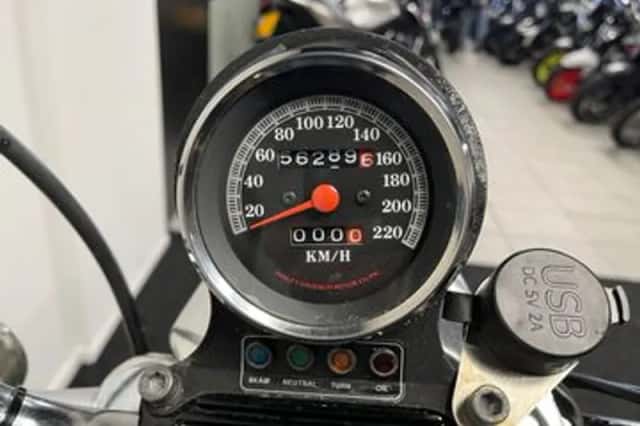 Harley-Davidson Sportster (1988) thumbnail 2