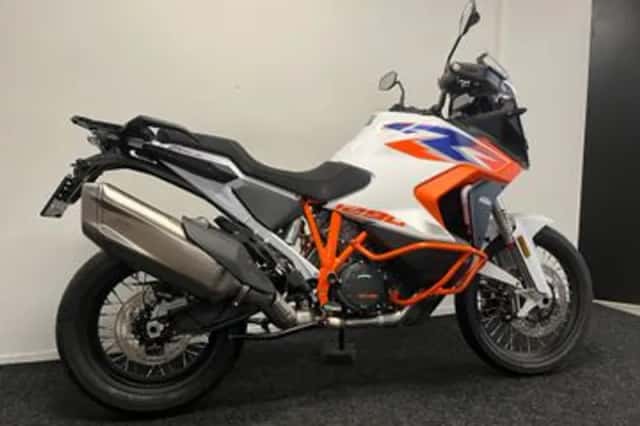 KTM 1290 Super Adventure (2026) thumbnail 4