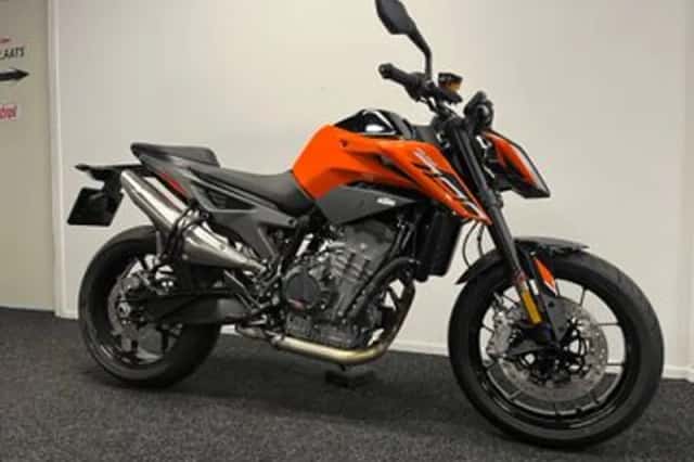 KTM 790 Duke (2026) thumbnail 4
