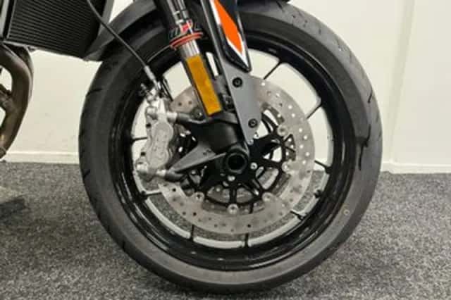 KTM 790 Duke (2026) thumbnail 6