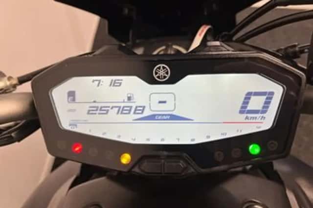 Yamaha MT-07 (2016) thumbnail 2