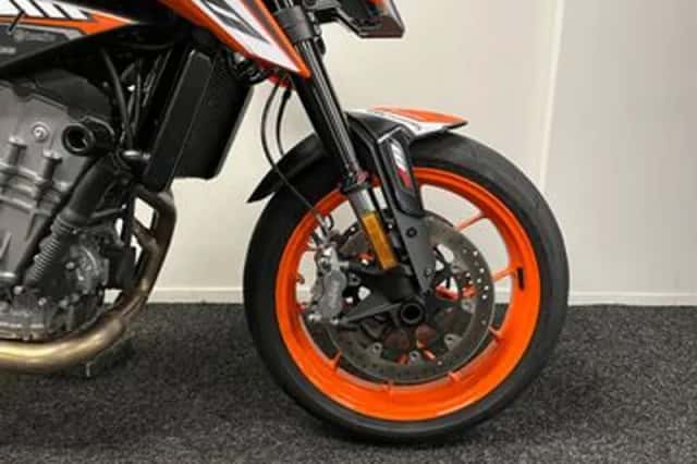KTM 790 Duke (2020) thumbnail 6