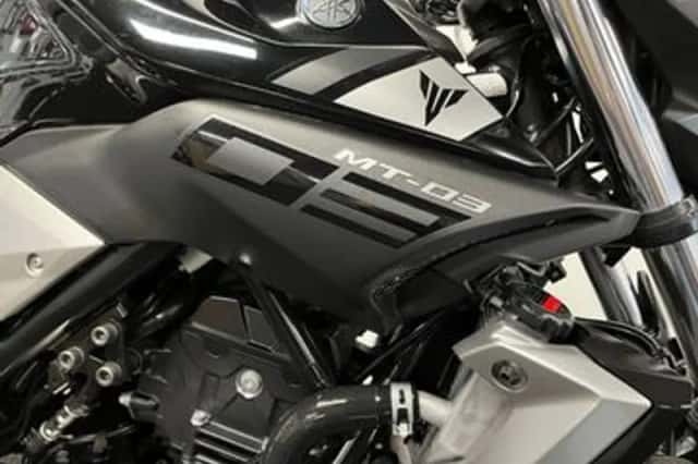 Yamaha MT-03 (2016) thumbnail 3