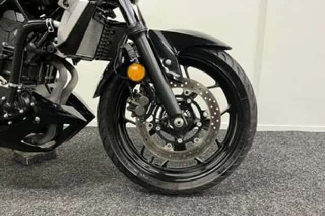 Yamaha MT-03 (2016) thumbnail 6