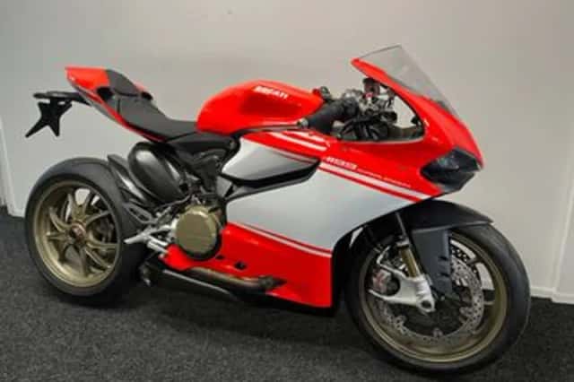 Ducati 1199 Superleggera (2014) thumbnail 4