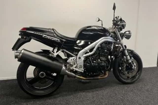 Triumph T509 Speed Triple (1997) thumbnail 5