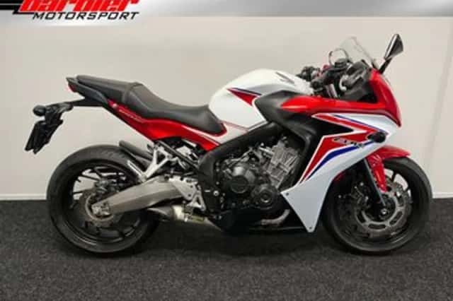 Honda CBR650F (2016) thumbnail 1