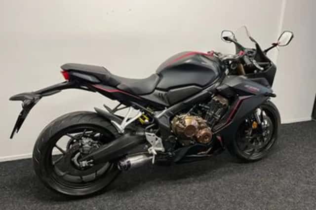 Honda CBR650R (2019) thumbnail 4