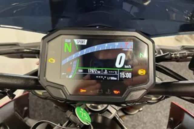 Kawasaki Z 900 50TH Anniversary (2022) thumbnail 2