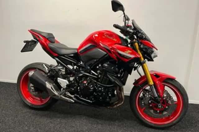 Kawasaki Z 900 50TH Anniversary (2022) thumbnail 3