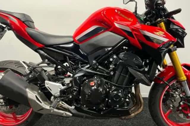 Kawasaki Z 900 50TH Anniversary (2022) thumbnail 5