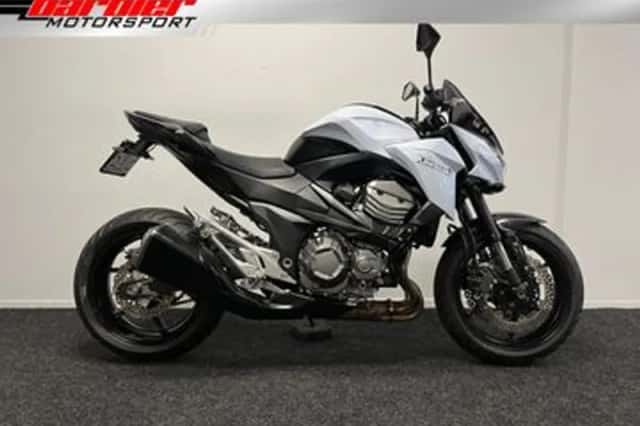 Kawasaki Z800 (2013) thumbnail 1
