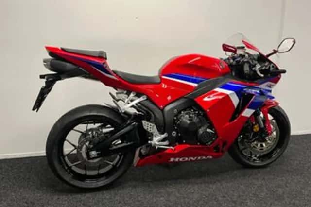 Honda CBR600RR (2025) thumbnail 4