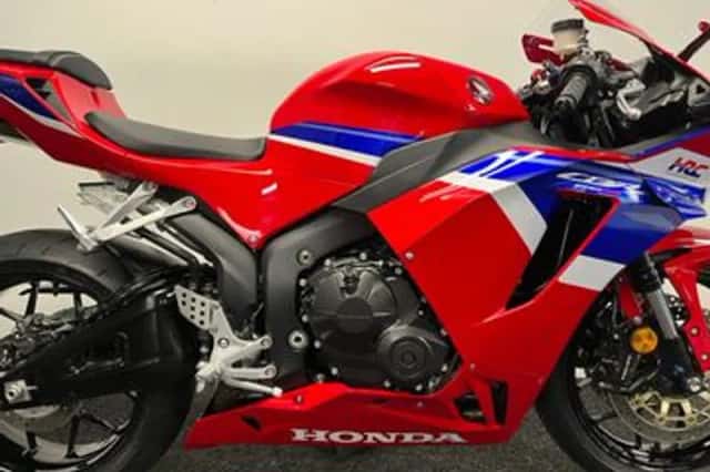 Honda CBR600RR (2025) thumbnail 6