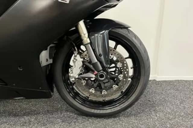 Ducati 848 (2010) thumbnail 5