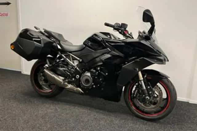 Suzuki GSX-S1000GT (2023) thumbnail 4
