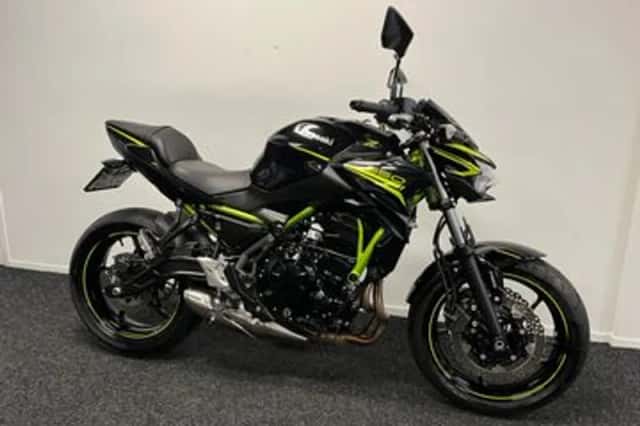 Kawasaki Z650 (2020) thumbnail 3